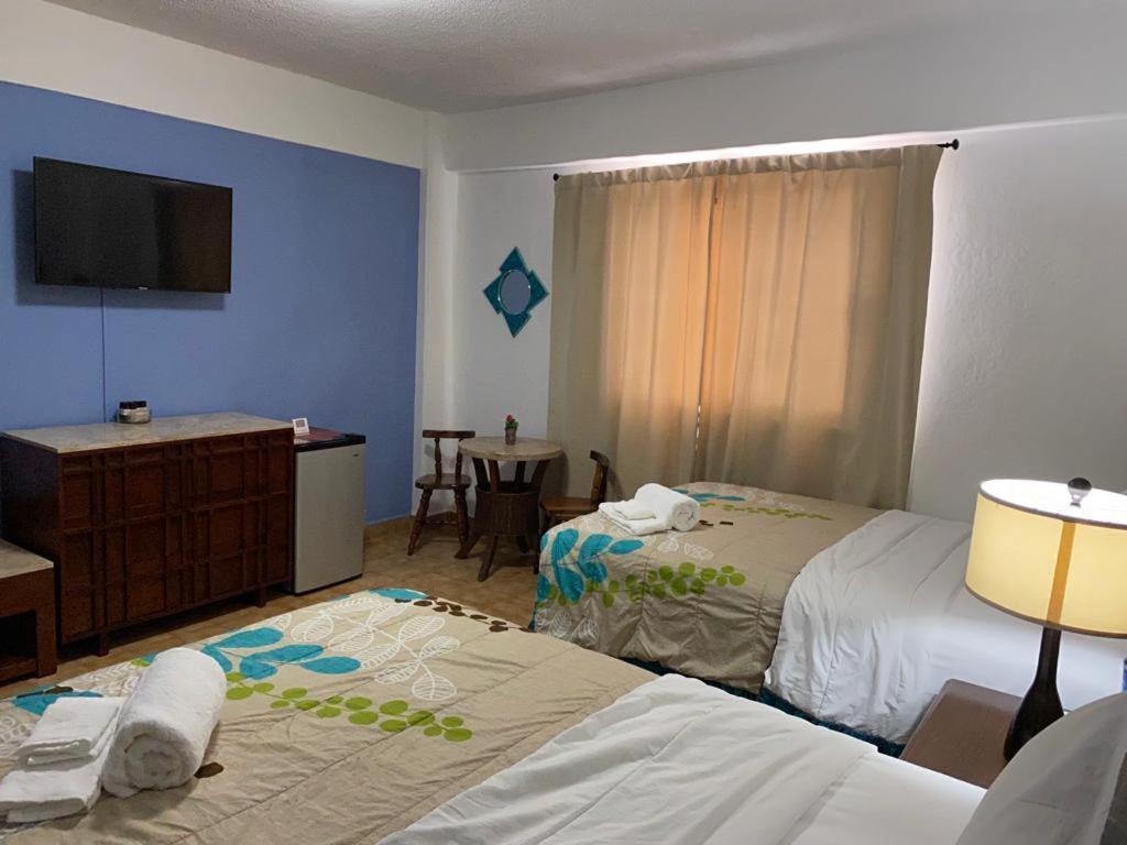 Tortuga Hotel Cabo San Lucas Bagian luar foto